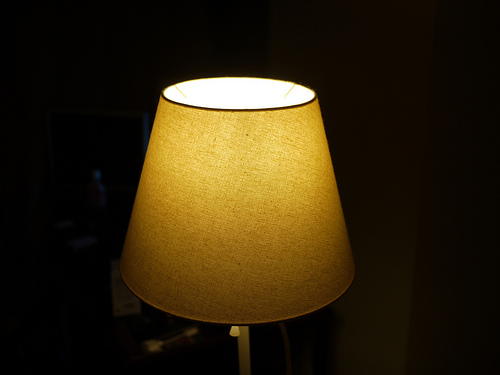 1円で11時間も使えるシャープのLED電球を買ってみた image 2