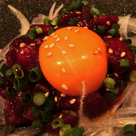 馬肉3貫にぎりがうまい。下北沢のゆう馬で馬肉三昧 image 7